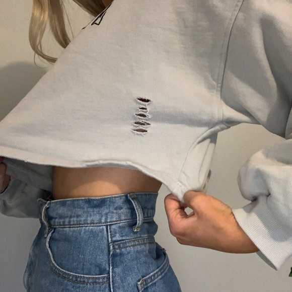 SOLD ☆ Zendaya rare cropped style sweatshirt - Picture 5 of 5